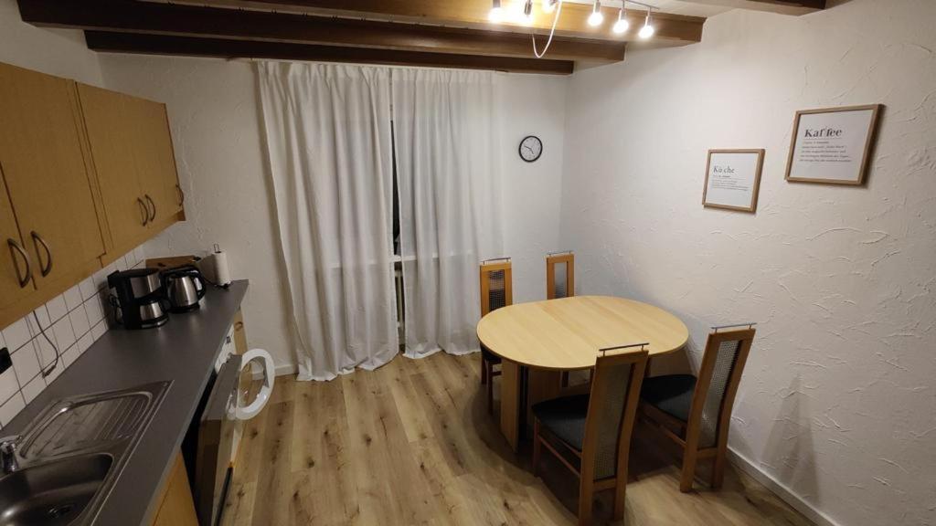 Ferienwohnung-Monteurwohnung Berta, 3 Personen In Kleve, Zentrale Lage Kleve  Eksteriør bilde